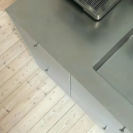 Renovated Flat With Balcony In Amagerbro Appartement Kopenhagen